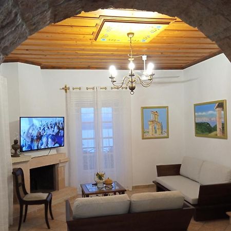 Traditional Stone Villa Olympia Viggla Экстерьер фото